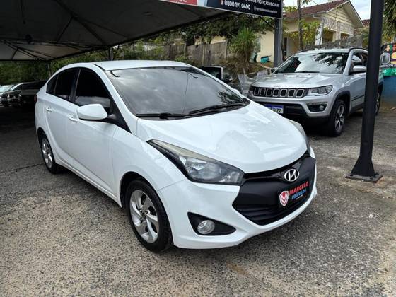 HYUNDAI HB20S 1.6 COMFORT STYLE 16V FLEX 4P MANUAL